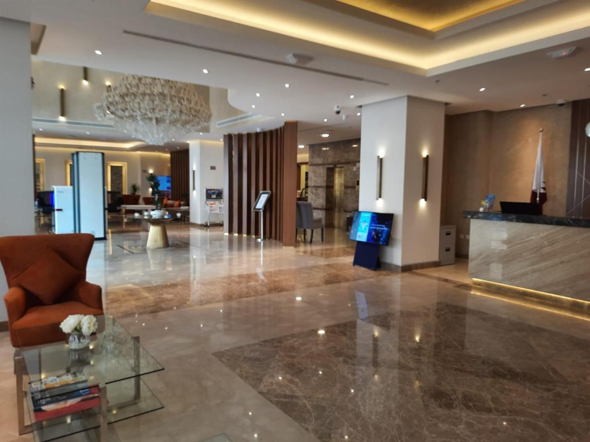 Gloria Hotel & Suites Ad Dawhah Esterno foto